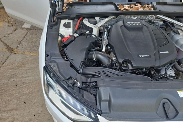 Used Audi A4L 2020 40 TFSI Luxury Prestige Edition Engine Bay Right