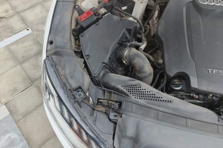 Used Audi A4L 2020 40 TFSI Luxury Prestige Edition Engine Bay Right