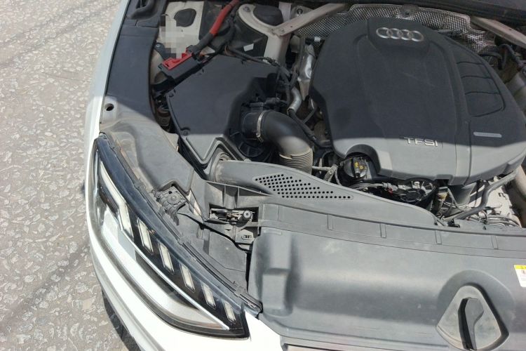 Used Audi A4L 2020 40 TFSI Luxury Dynamic Model Engine Bay Right