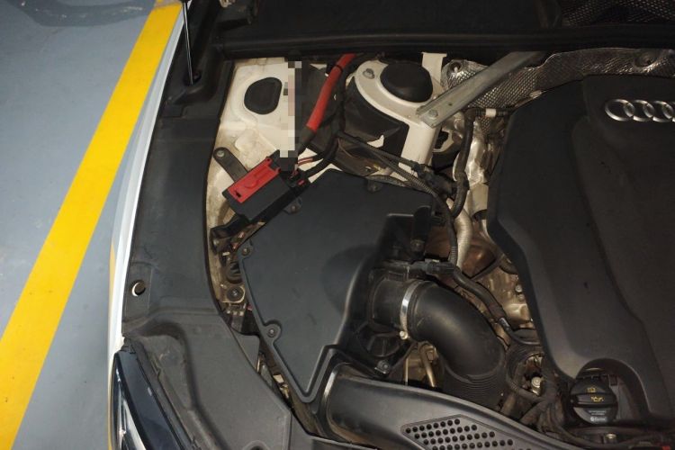 Used Audi A4L 2020 40 TFSI Fashion Dynamic Model Engine Bay Right