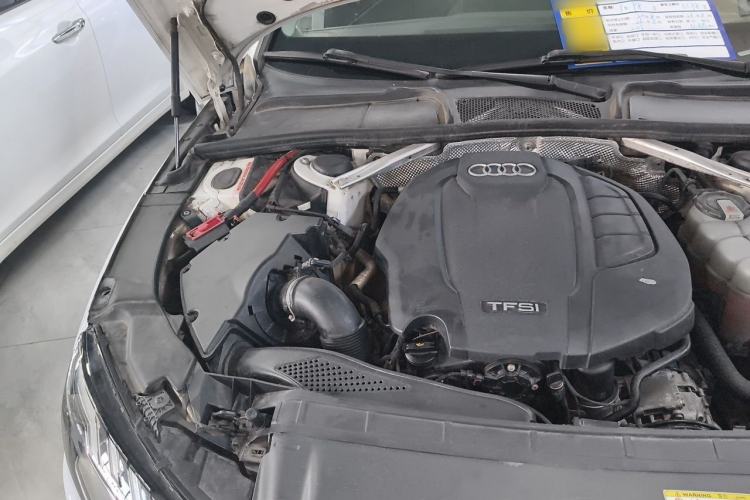 Used Audi A4L 2020 35 TFSI Fashion Dynamic Model Engine Bay Right