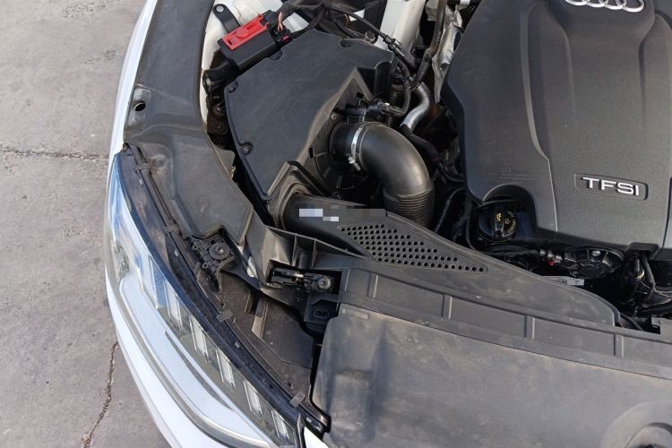 Used Audi A4L 2020 40 TFSI Luxury Dynamic Model Engine Bay Right