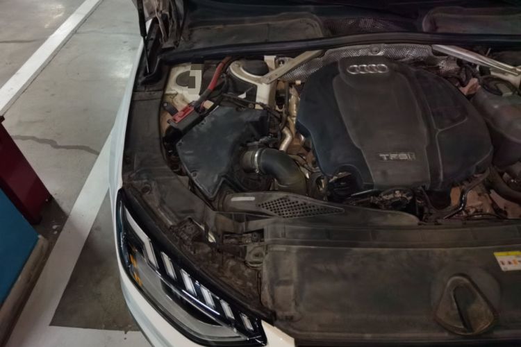 Used Audi A4L 2020 40 TFSI Fashion Dynamic Model Engine Bay Right