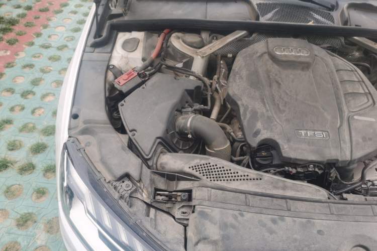 Used Audi A4L 2020 40 TFSI Luxury Dynamic Model Engine Bay Right