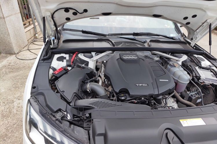 Used Audi A4L 2020 35 TFSI Fashion Dynamic Model Engine Bay Right