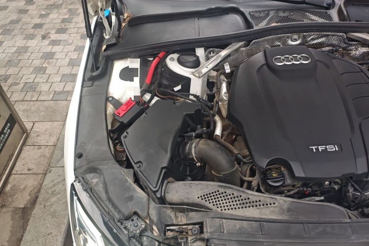 Used Audi A4L 2020 40 TFSI Fashion Dynamic Model Engine Bay Right