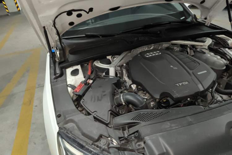 Used Audi A4L 2020 40 TFSI Fashion Dynamic Model Engine Bay Right