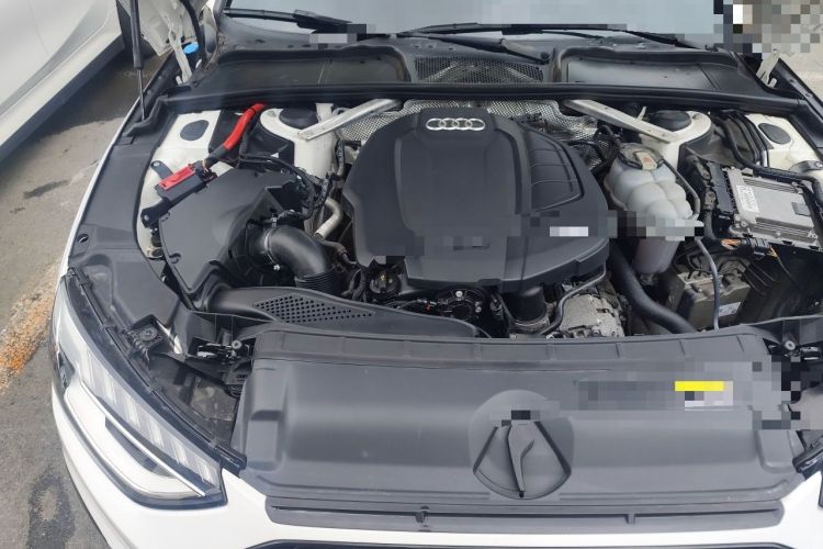 Used Audi A4L 2020 40 TFSI Luxury Dynamic Model Engine Bay Right