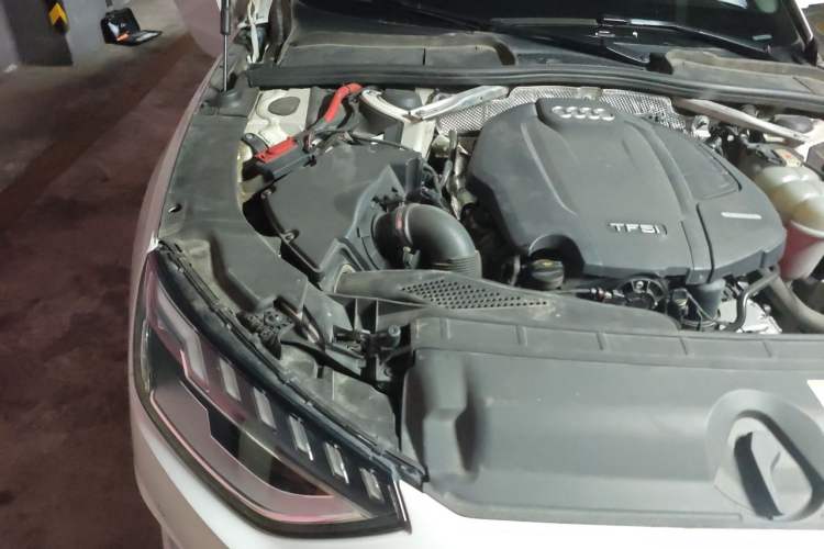 Used Audi A4L 2020 40 TFSI Luxury Prestige Edition Engine Bay Right