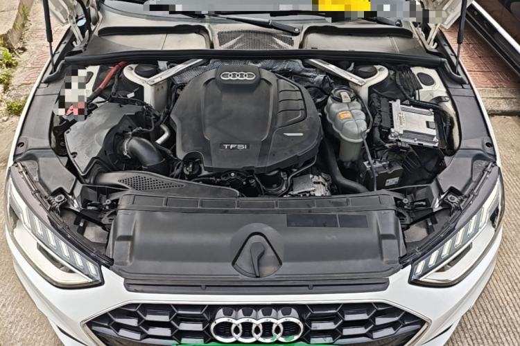 Used Audi A4L 2020 40 TFSI Fashion Dynamic Model Engine Bay