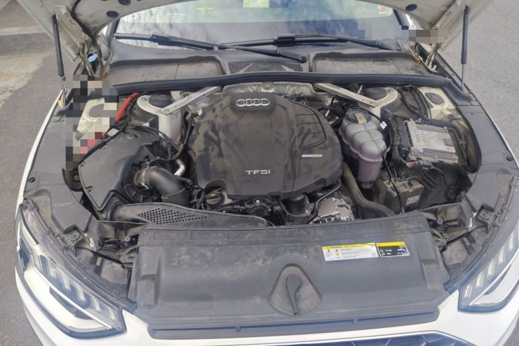 Used Audi A4L 2020 40 TFSI Fashion Dynamic Model Engine Bay