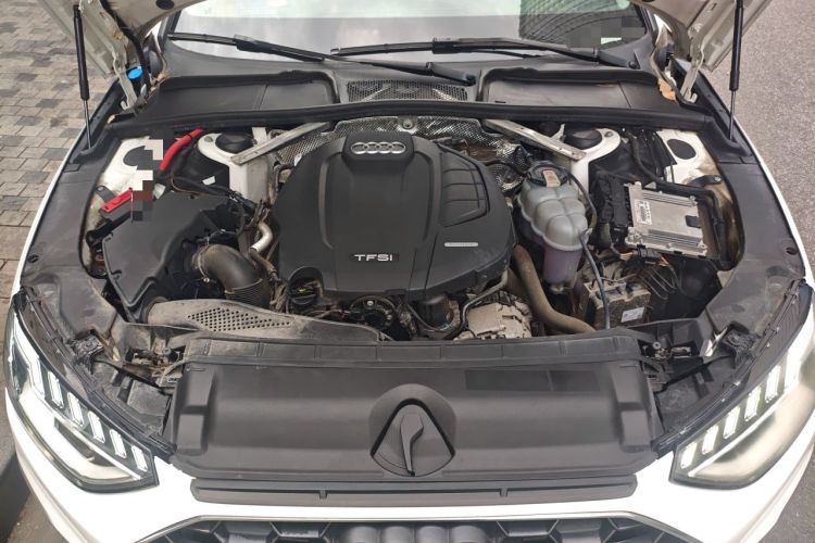 Used Audi A4L 2020 40 TFSI Fashion Dynamic Model Engine Bay