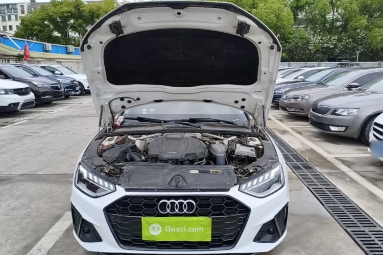 Used Audi A4L 2020 40 TFSI Fashion Dynamic Model Engine Bay