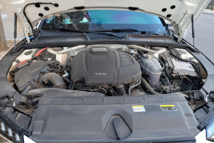 Used Audi A4L 2020 40 TFSI Fashion Dynamic Model Engine Bay