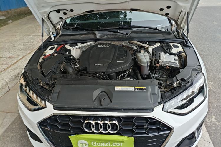 Used Audi A4L 2020 40 TFSI Fashion Dynamic Model Engine Bay