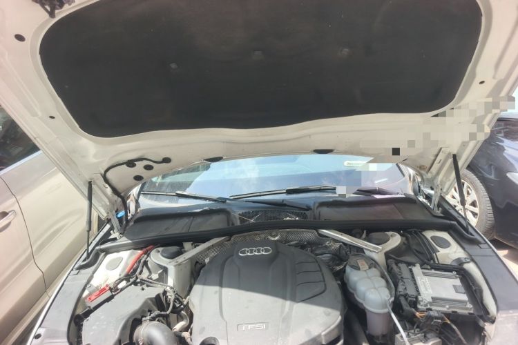 Used Audi A4L 2020 40 TFSI Fashion Dynamic Model Engine Bay