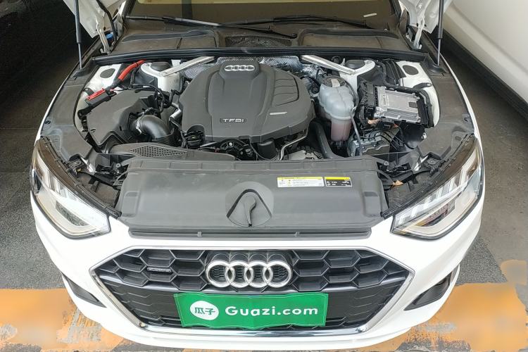 Used Audi A4L 2020 40 TFSI quattro Luxury Dynamic Model Engine Bay