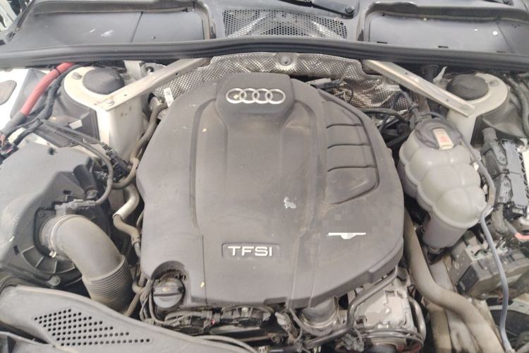 Used Audi A4L 2020 40 TFSI Luxury Prestige Edition Engine Bay