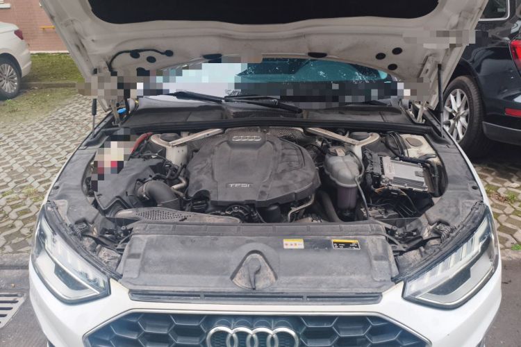 Used Audi A4L 2020 40 TFSI Fashion Dynamic Model Engine Bay