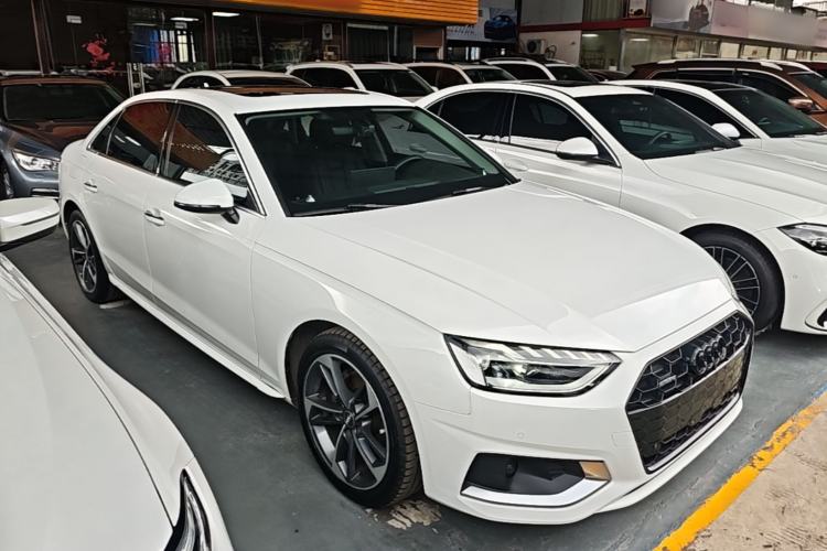 Used Audi A4L 2020 40 TFSI Fashionable and Elegant Model Exterior 1