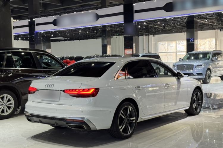 Used Audi A4L 2020 40 TFSI Luxury Dynamic Model Exterior 2