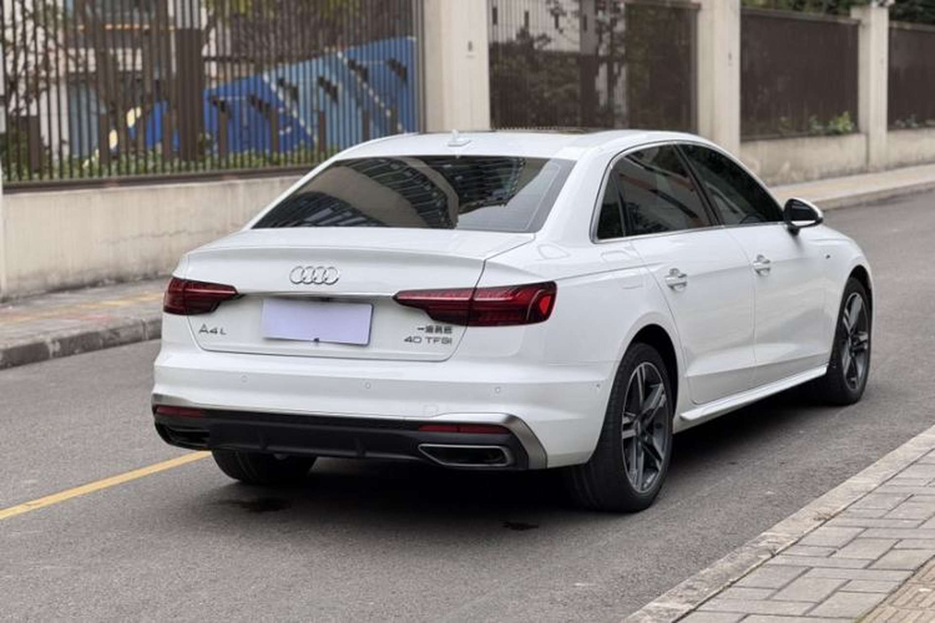 Used Audi A4L 2020 40 TFSI Luxury Dynamic Model Exterior 2