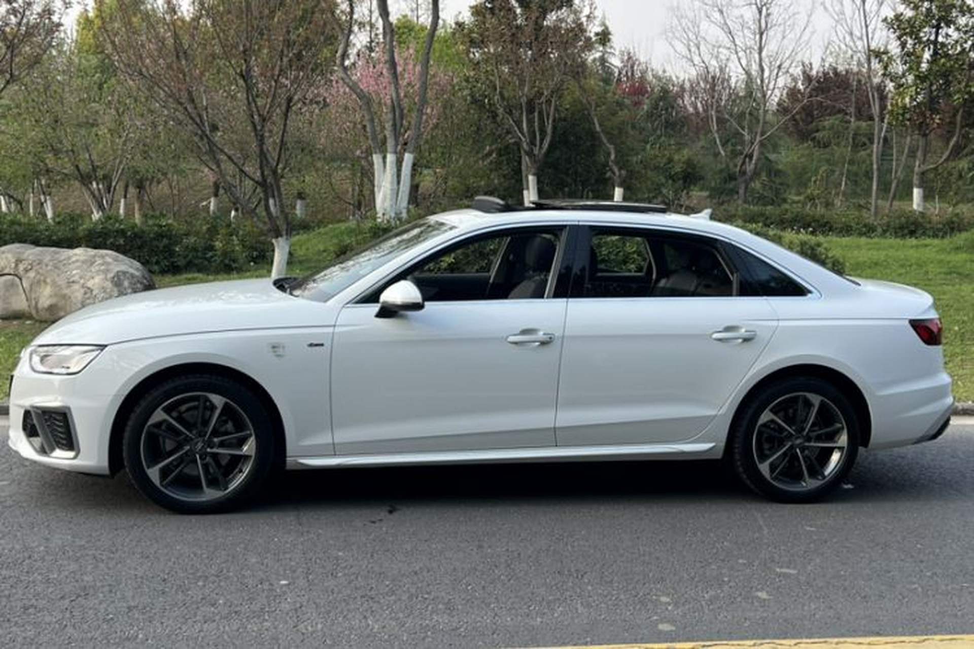 Used Audi A4L 2020 40 TFSI Fashion Dynamic Model Exterior 2