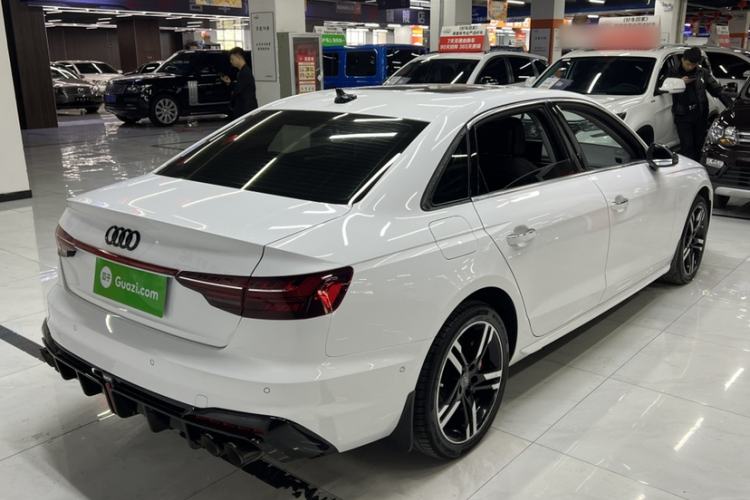 Used Audi A4L 2020 40 TFSI Luxury Dynamic Model Exterior 3