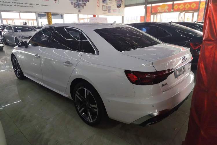 Used Audi A4L 2020 40 TFSI Luxury Dynamic Model Exterior 3