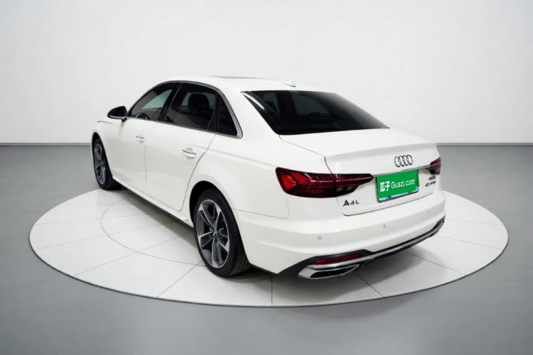 Used Audi A4L 2020 40 TFSI Fashionable and Elegant Model Exterior 3