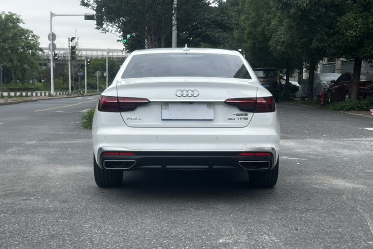 Used Audi A4L 2020 40 TFSI Luxury Dynamic Model Exterior 3
