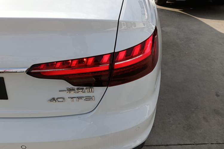 Used Audi A4L 2020 40 TFSI Fashionable and Elegant Model Exterior 3
