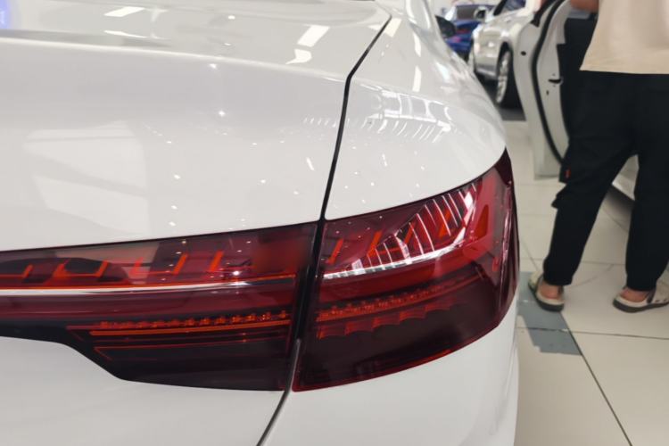 Used Audi A4L 2020 40 TFSI Fashion Dynamic Model Exterior 3