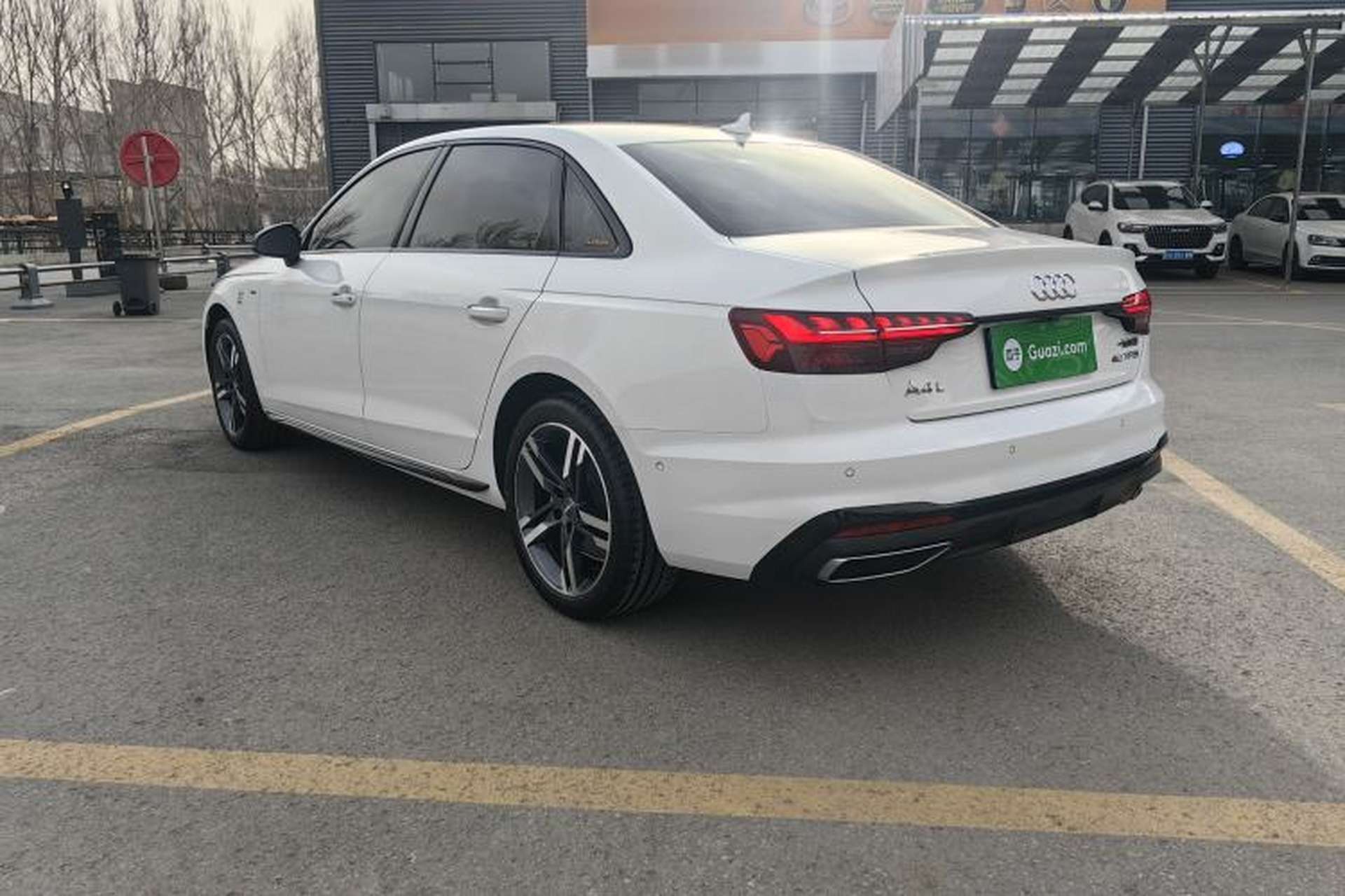 Used Audi A4L 2020 40 TFSI Luxury Dynamic Model Exterior 3
