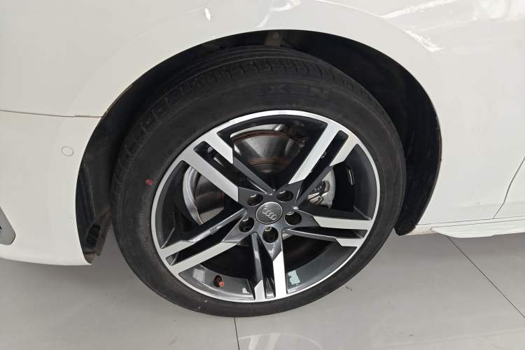 Used Audi A4L 2020 40 TFSI Luxury Dynamic Model Exterior 4