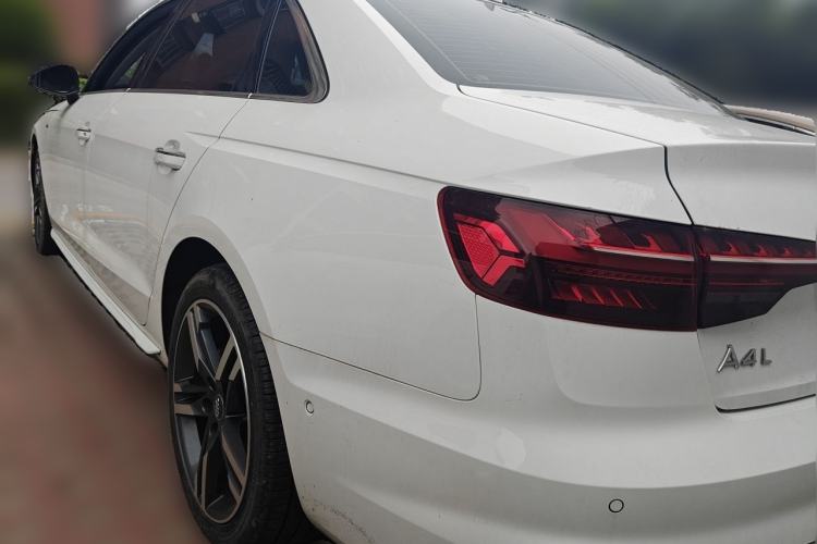 Used Audi A4L 2020 40 TFSI Luxury Dynamic Model Exterior 4