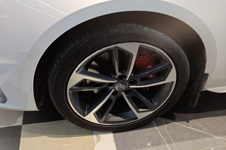 Used Audi A4L 2020 40 TFSI Fashion Dynamic Model Exterior 4