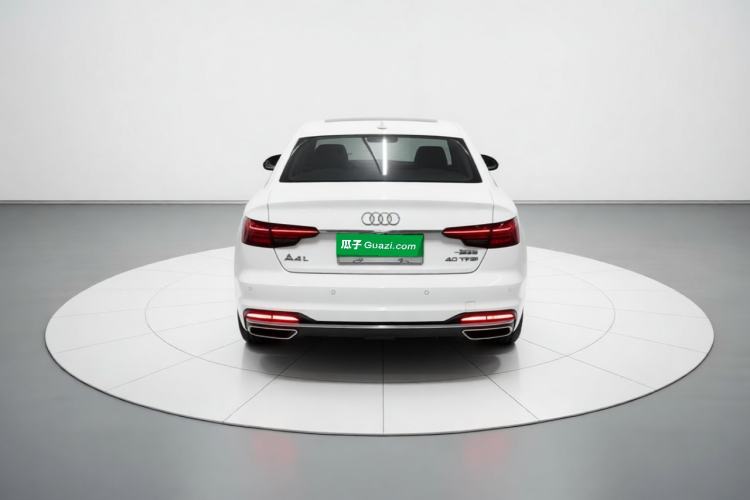 Used Audi A4L 2020 40 TFSI Fashionable and Elegant Model Exterior 4