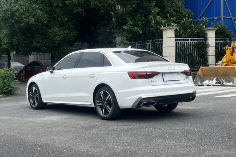Used Audi A4L 2020 40 TFSI Luxury Dynamic Model Exterior 4