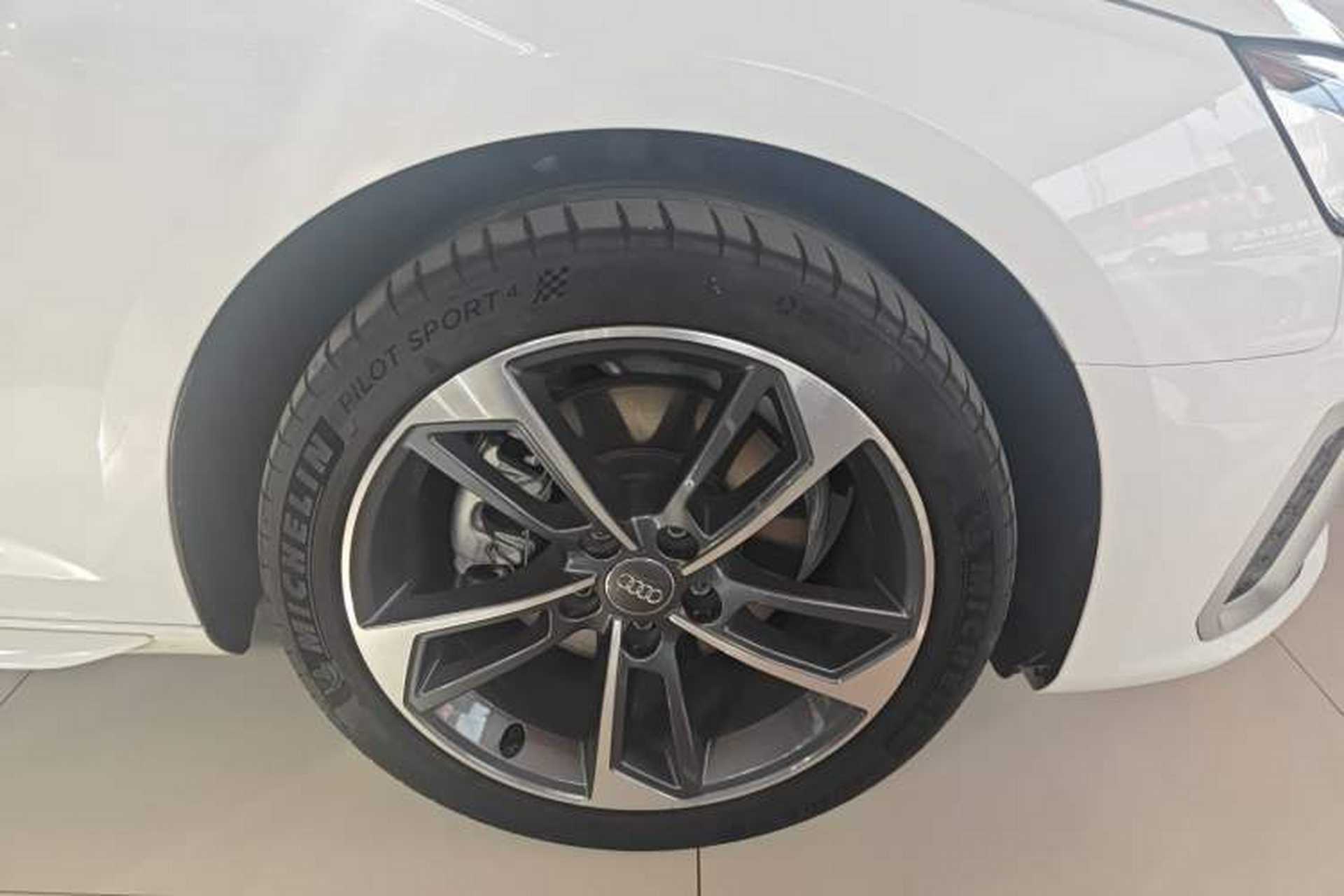 Used Audi A4L 2020 40 TFSI Fashion Dynamic Model Exterior 4
