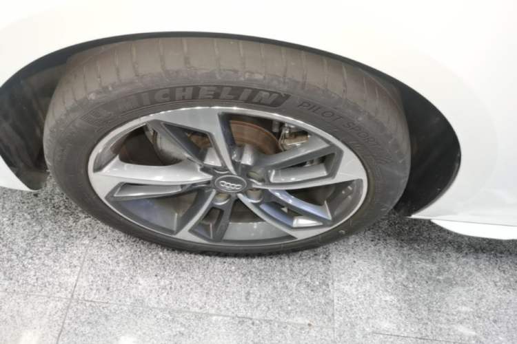 Used Audi A4L 2020 40 TFSI Fashion Dynamic Model Exterior 4