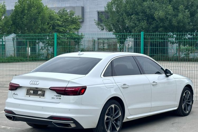 Used Audi A4L 2020 40 TFSI Fashionable and Elegant Model Exterior 5