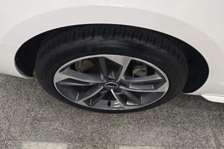 Used Audi A4L 2020 40 TFSI Fashion Dynamic Model Exterior 5