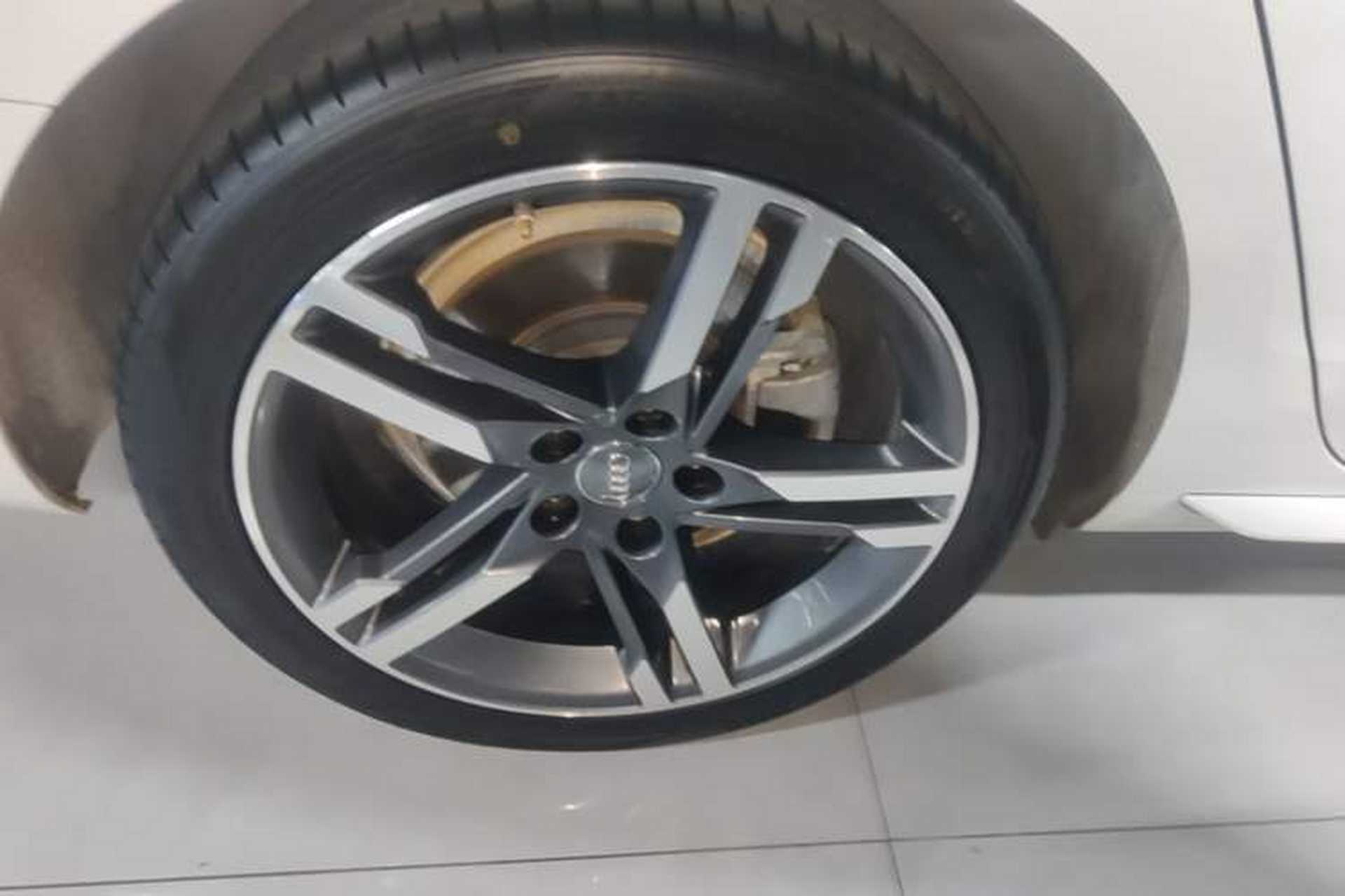 Used Audi A4L 2020 40 TFSI Luxury Dynamic Model Exterior 5