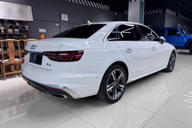 Used Audi A4L 2020 40 TFSI Luxury Dynamic Model Exterior 5