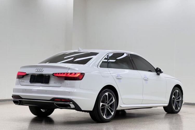 Used Audi A4L 2020 40 TFSI Fashionable and Elegant Model Exterior 6