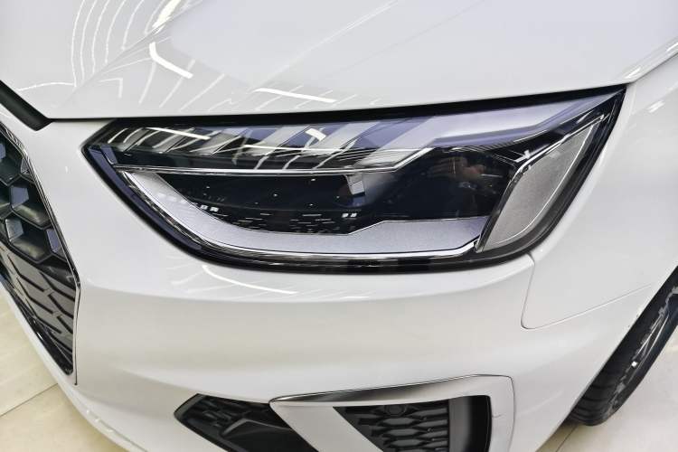 Used Audi A4L 2020 40 TFSI Luxury Dynamic Model Exterior 6