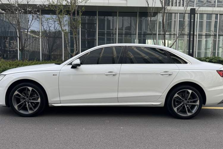 Used Audi A4L 2020 40 TFSI Fashion Dynamic Model Exterior 6