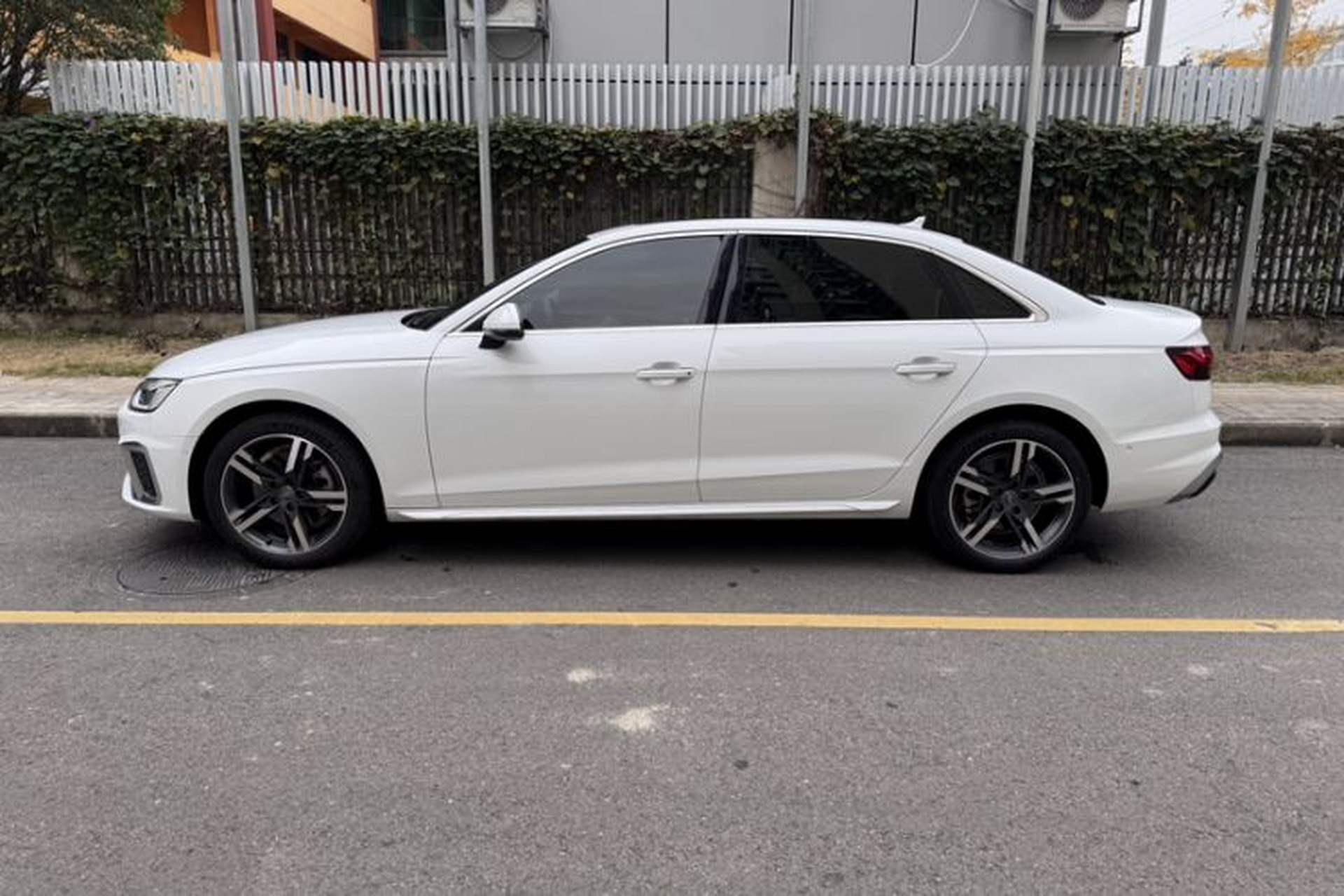 Used Audi A4L 2020 40 TFSI Luxury Dynamic Model Exterior 7