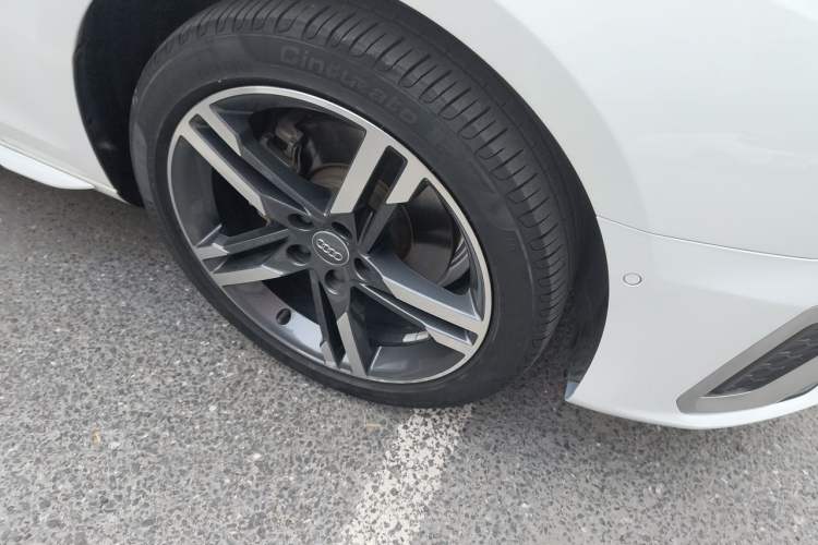 Used Audi A4L 2020 40 TFSI Luxury Dynamic Model Exterior 7